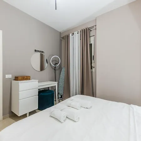 - Digital Nomad Apartment Tirana