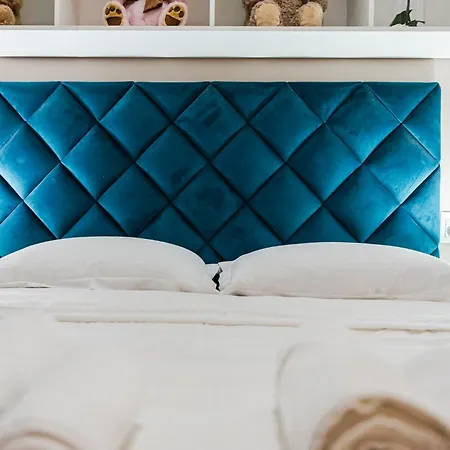 Kondo Stays - Digital Nomad Tirana