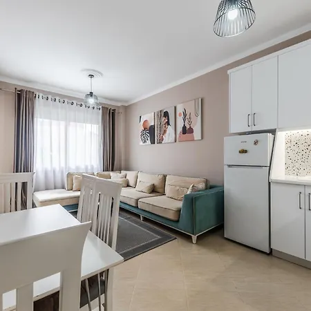 Kondo Stays - Digital Nomad Apartment