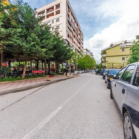 Kondo Stays - Digital Nomad Tirana